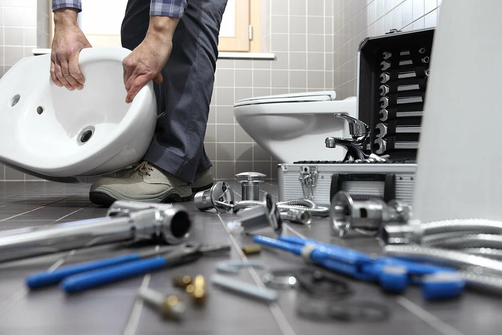 Professional bathroom plumbing repair in Duarte